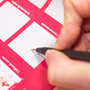 Pack 100 Choses à Faire dans sa Vie – Poster à Gratter + Cadre + Stylo