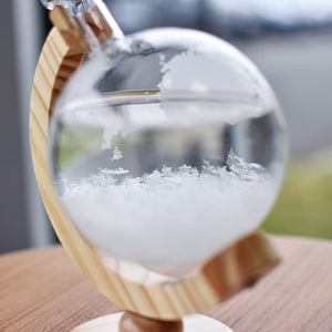 Sturmglas Barometer Globe aus Glas und Holz - Baroma